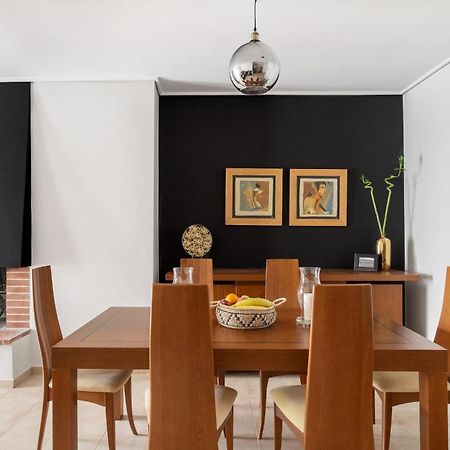Fresh Detailed Stylish Apartment At Acropolis Atena Exterior foto