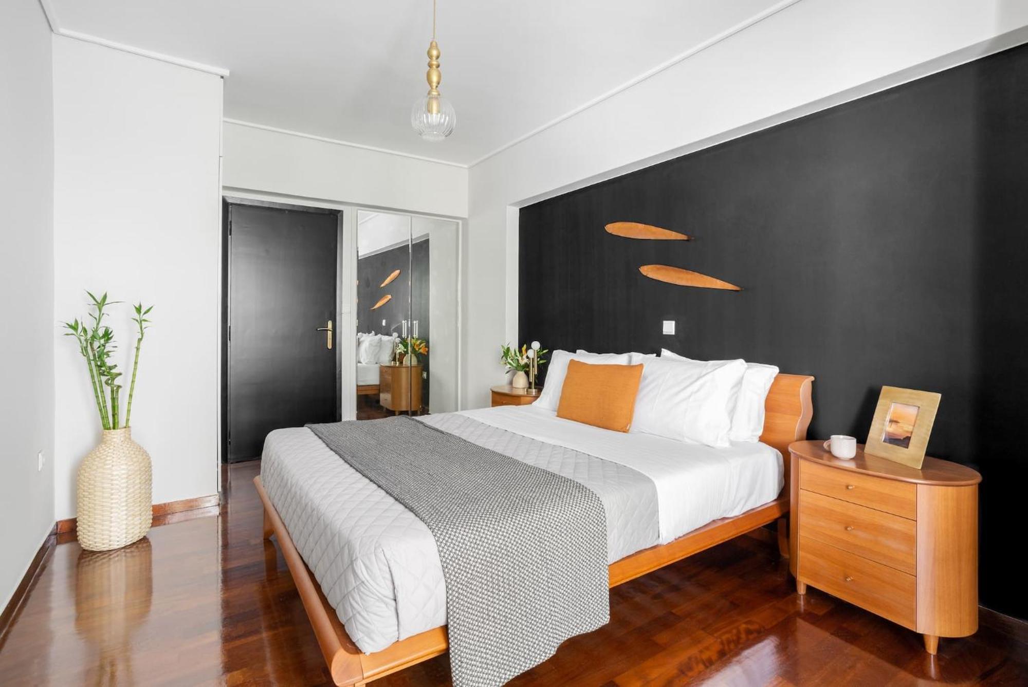 Fresh Detailed Stylish Apartment At Acropolis Atena Exterior foto